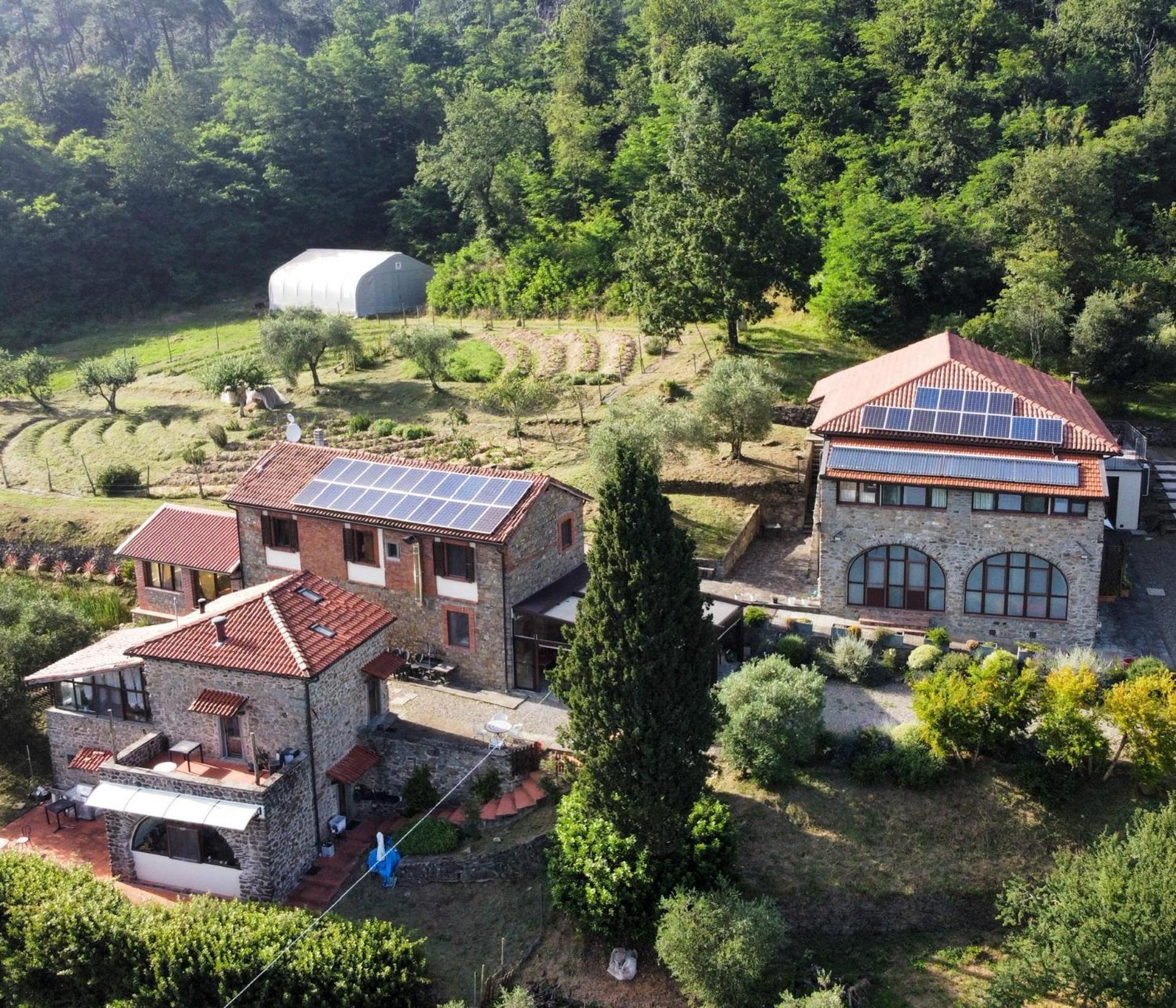 Agripodere Il Falco Pontremoli Ngoại thất bức ảnh
